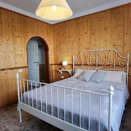 Casa Natura Ainhoa Проживание в семье Ла-Олива