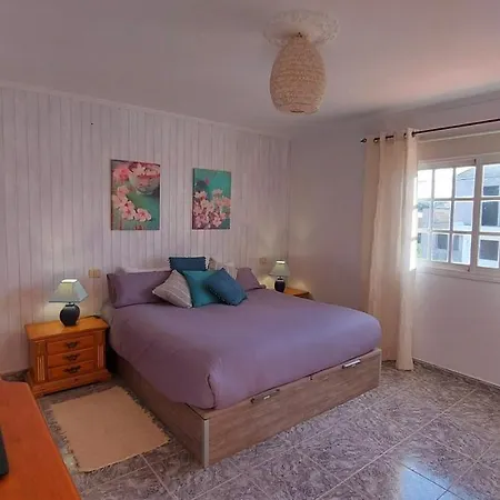 Homestay Casa Natura Ainhoa La Oliva